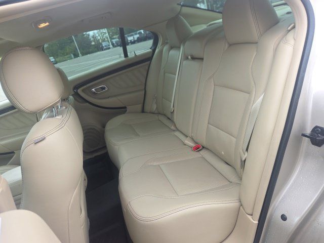 Used 2018 Ford Taurus Limited FWD image 12