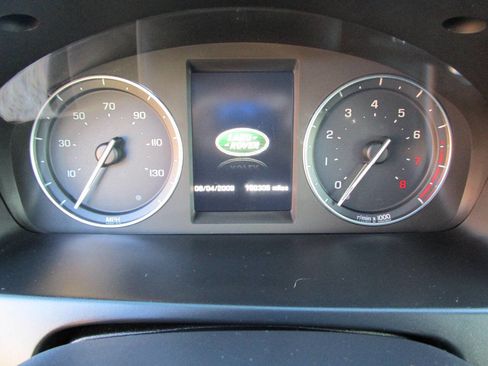 Used 2013 Land Rover LR2 HSE w/ HSE Pkg image 14