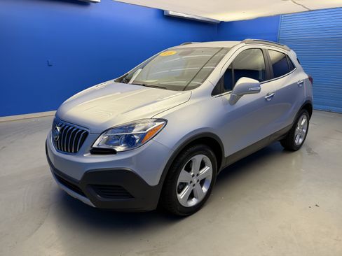Used 2016 Buick Encore FWD image 4