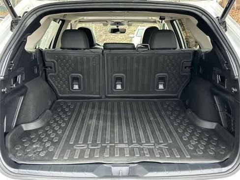 Certified 2021 Subaru Outback Onyx Edition XT image 25