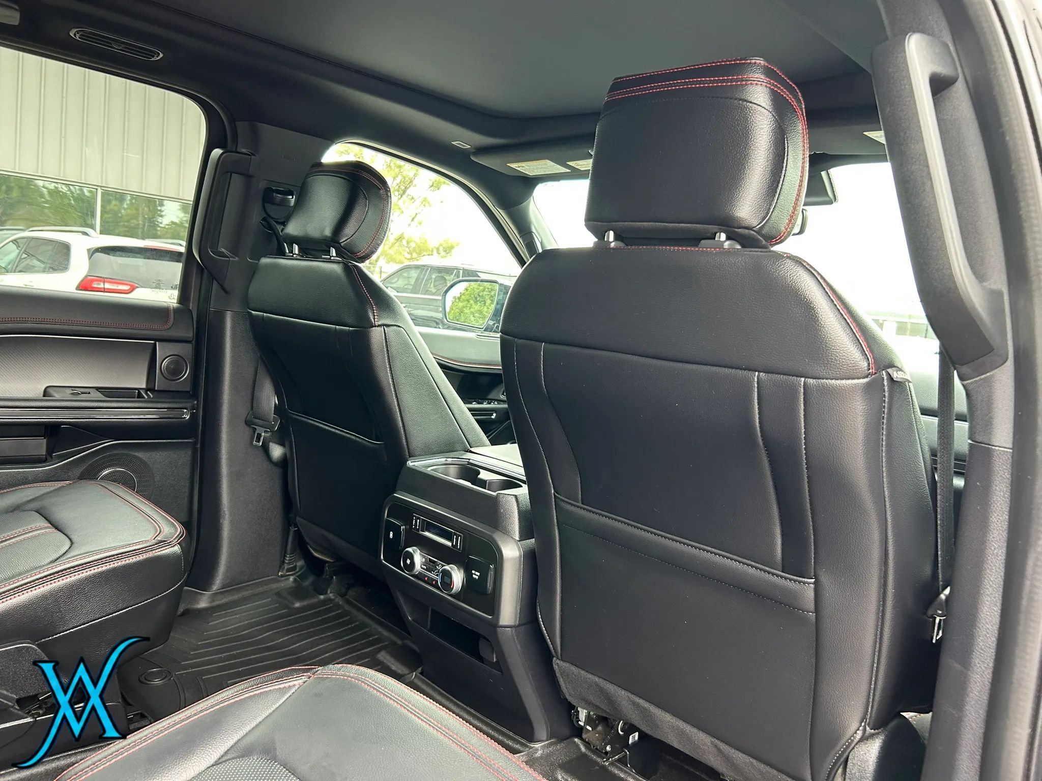 Used 2020 Ford Expedition Max Limited w/ Equipment Group 303A AWD/4WD image 22