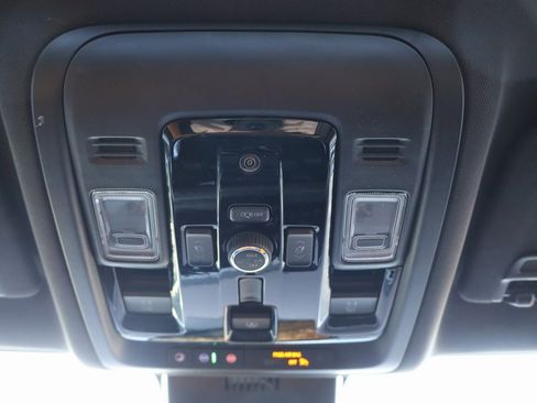 New 2026 Chevrolet Tahoe High Country image 19