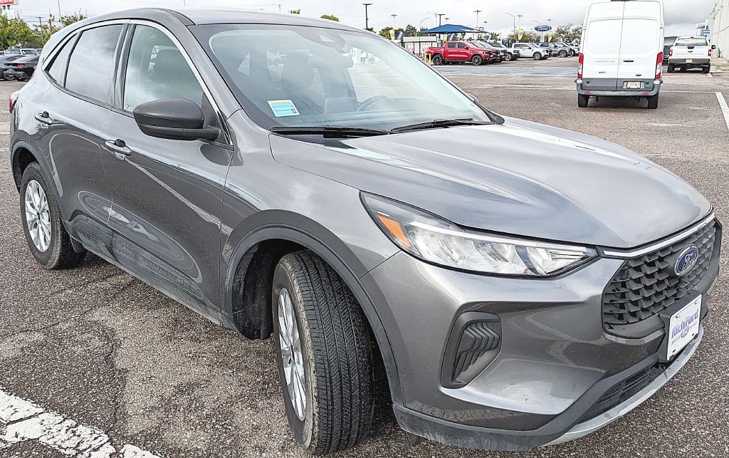 Certified 2024 Ford Escape Active FWD image 1