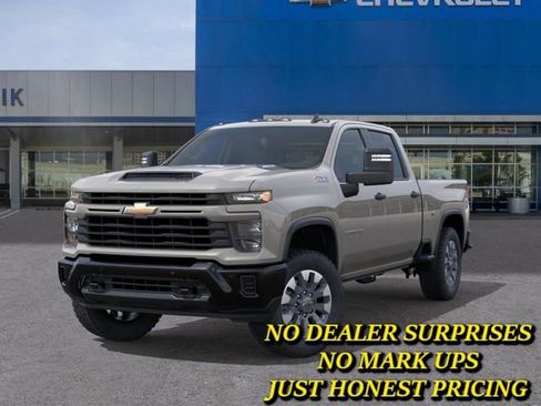 New 2026 Chevrolet Silverado 2500 Custom w/ Custom Value Package AWD/4WD image 6