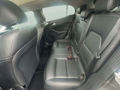 Used 2015 Mercedes-Benz GLA 250 image 18