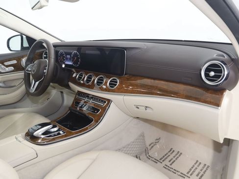 Used 2020 Mercedes-Benz E 450 4MATIC Wagon w/ Premium Package image 47