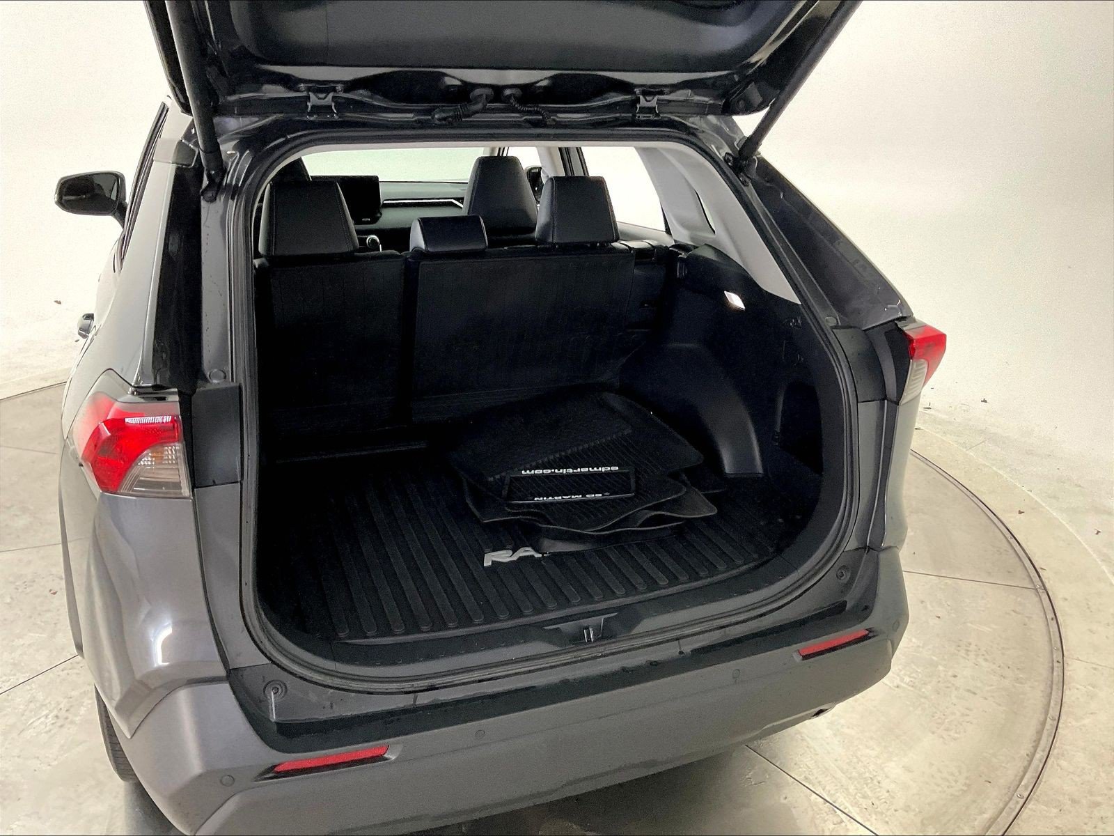 Used 2024 Toyota RAV4 XLE Premium w/ Weather Package AWD/4WD image 40