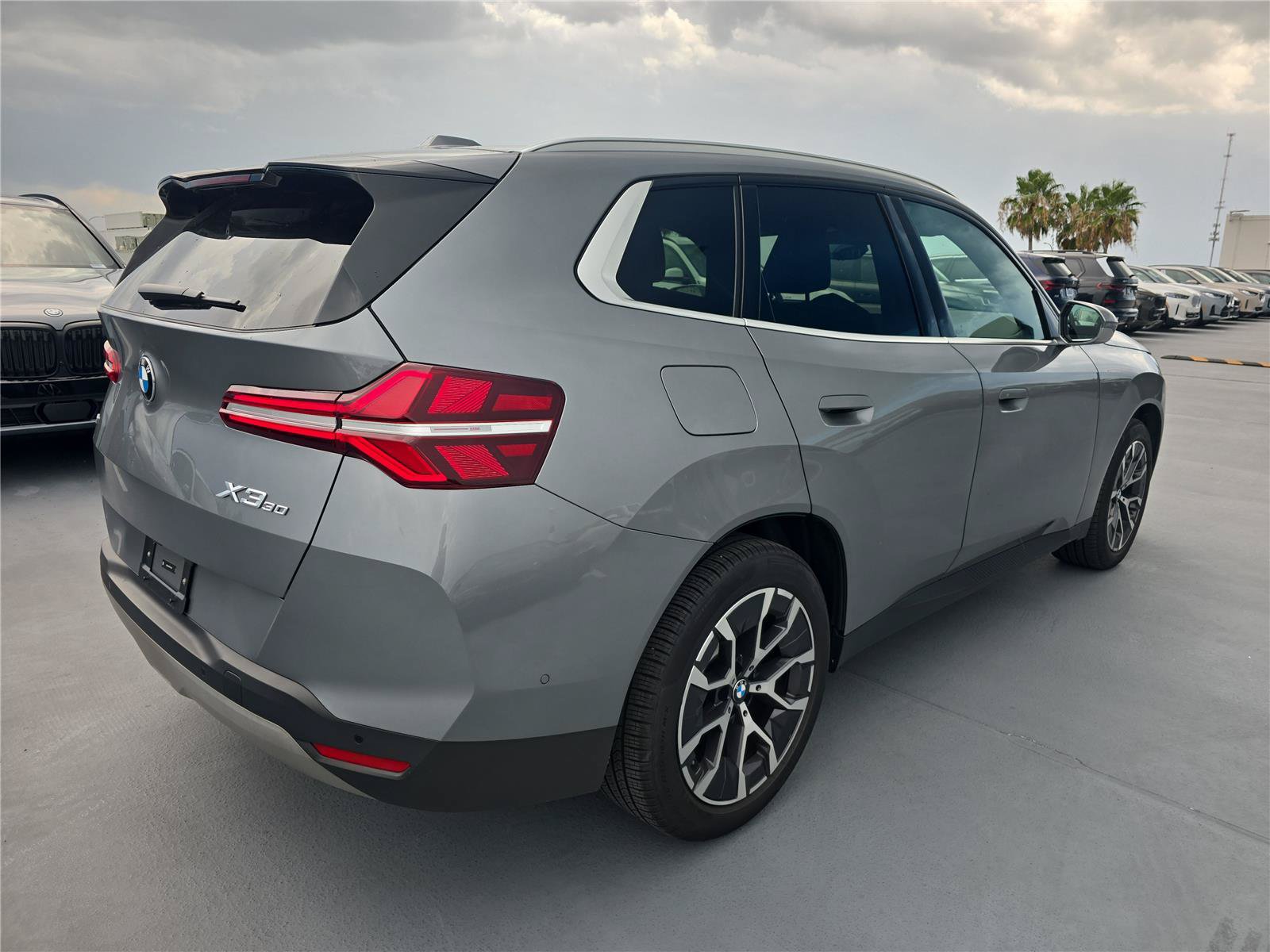 Certified 2026 BMW X3 xDrive30i w/ Convenience Package AWD/4WD image 3