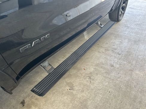 Used 2021 RAM 1500 Limited w/ Night Edition image 19