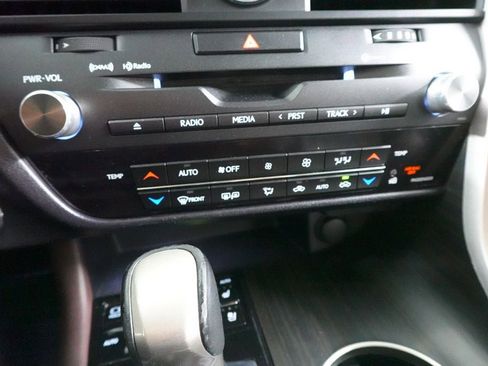 Used 2017 Lexus RX 350 AWD w/ Premium Package image 16