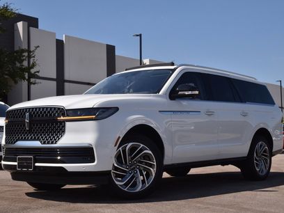 New 2025 Lincoln Navigator L Reserve
