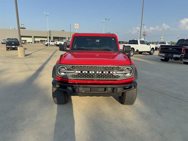Used 2023 Ford Bronco Badlands w/ Sasquatch Package AWD/4WD image 3