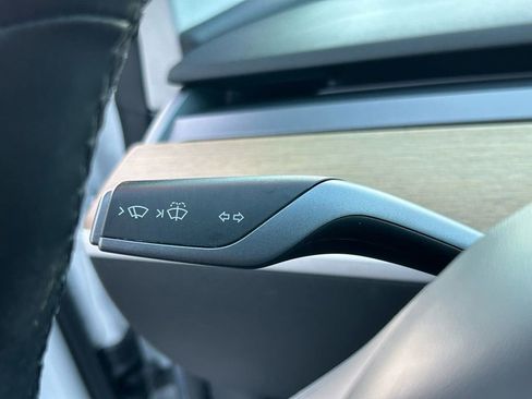 Used 2018 Tesla Model 3 image 26