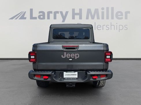 New 2026 Jeep Gladiator Rubicon AWD/4WD image 4