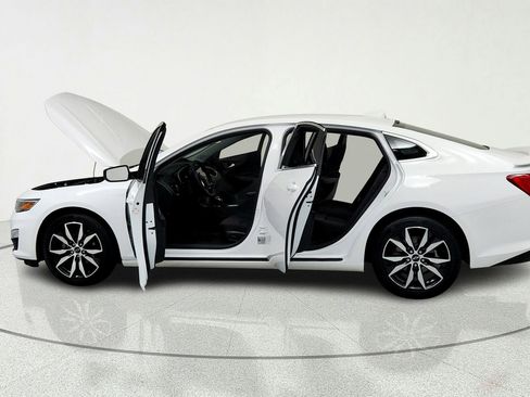 Used 2024 Chevrolet Malibu RS w/ LPO, Floor Liner Package FWD image 10
