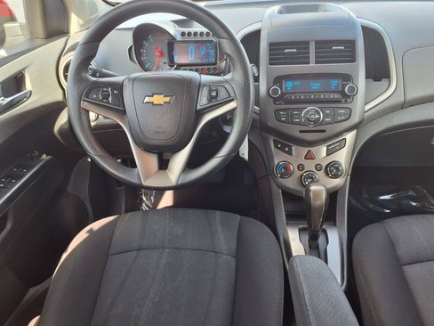 Used 2012 Chevrolet Sonic LT FWD image 5