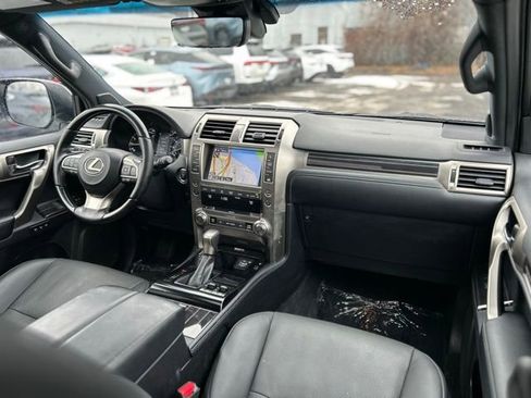 Used 2021 Lexus GX 460 Premium image 17