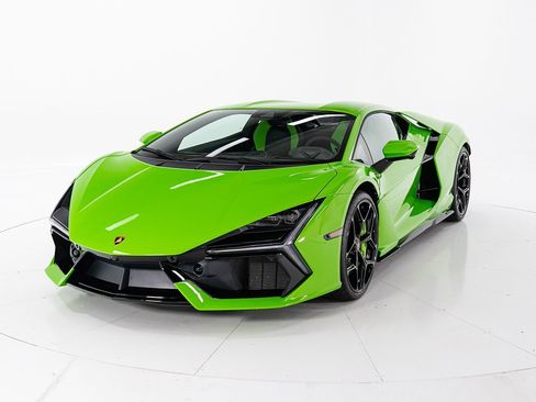 Used 2024 Lamborghini Revuelto image 1