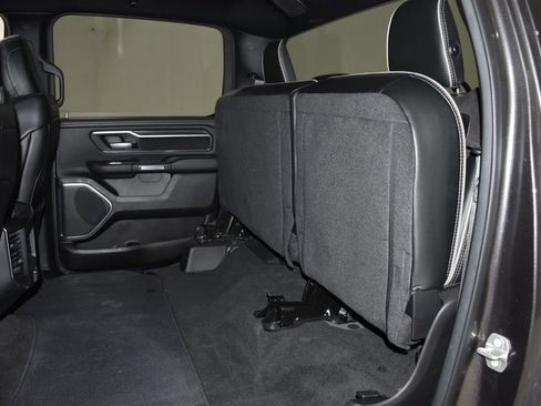 Used 2024 RAM 1500 Laramie image 30