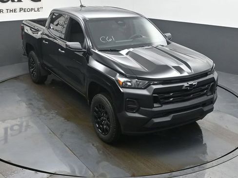 New 2026 Chevrolet Colorado W/T w/ WT Custom Package image 25