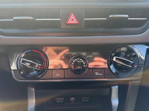 Used 2024 Kia Seltos LX image 24