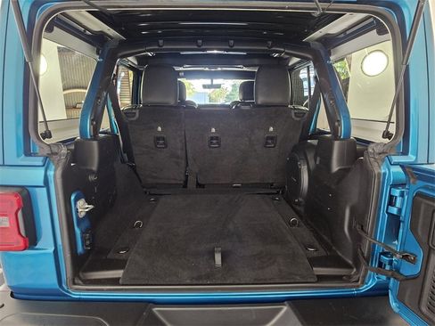 Used 2019 Jeep Wrangler Unlimited Rubicon image 8