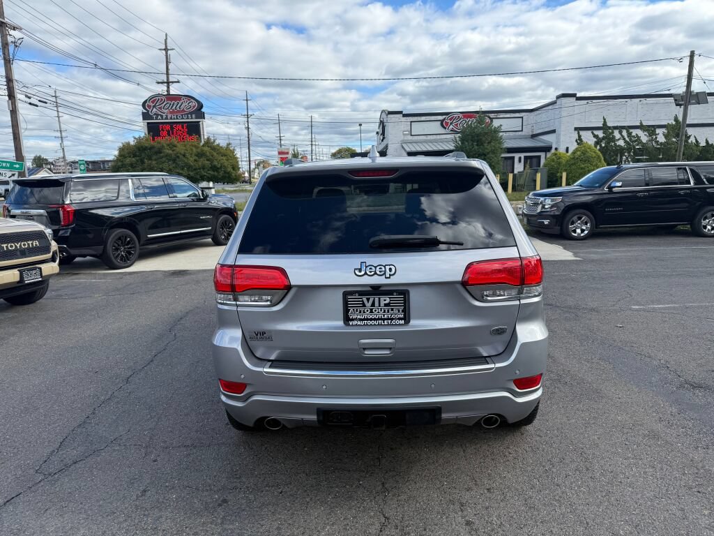 Used 2020 Jeep Grand Cherokee Overland w/ Trailer Tow Group IV RWD image 6