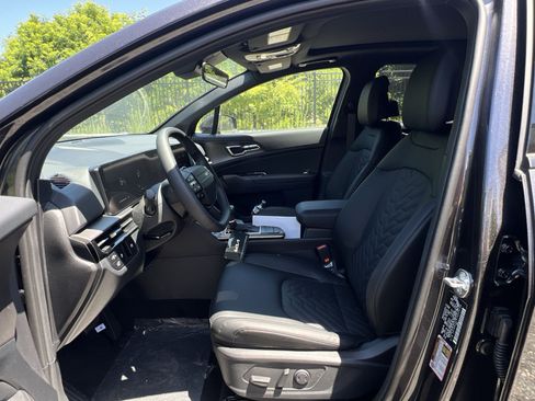 New 2026 Kia Sportage X-Line w/ X-Line Premium Package AWD/4WD image 18