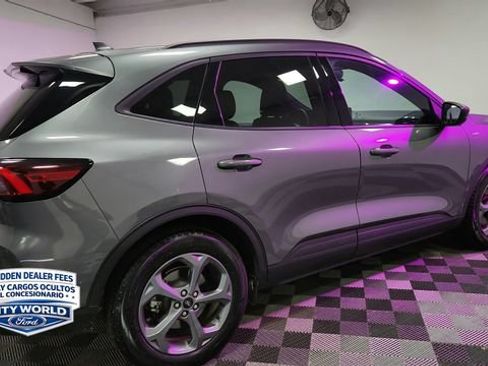 Used 2025 Ford Escape ST-Line FWD image 7