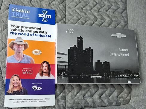 Used 2022 Chevrolet Equinox LS w/ LS Convenience Package image 26