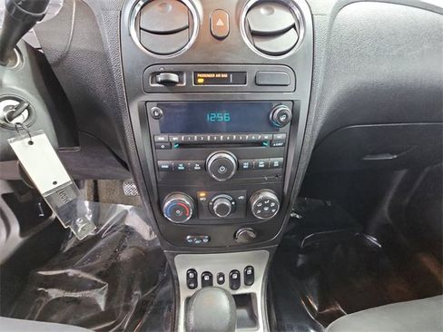 Used 2007 Chevrolet HHR LS image 16