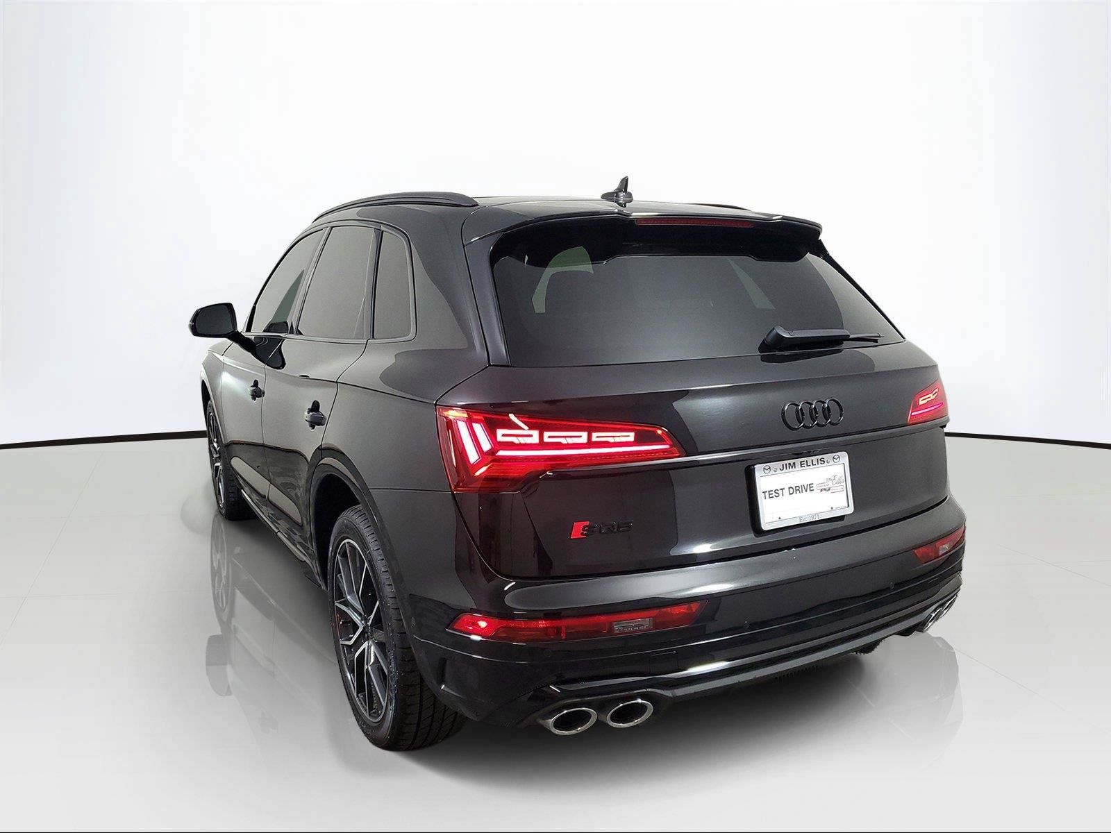 Used 2023 Audi SQ5 Prestige AWD/4WD image 4