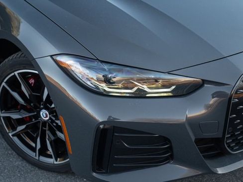 Used 2023 BMW i4 M50 w/ Premium Package image 7