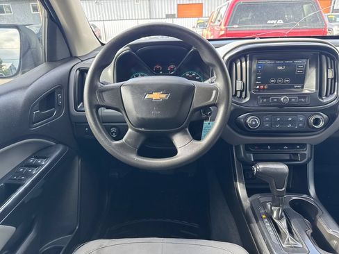 Used 2019 Chevrolet Colorado W/T AWD/4WD image 13