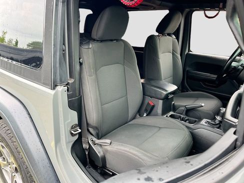Certified 2018 Jeep Wrangler Sport AWD/4WD image 26