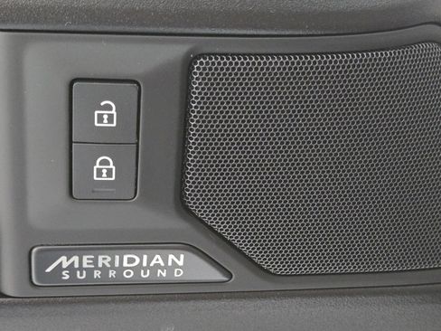 New 2026 Land Rover Defender 130 V8 image 24