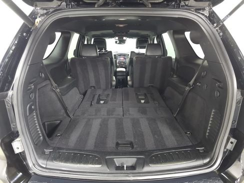 Used 2020 Dodge Durango R/T w/ Technology Group RWD image 9