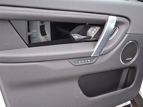 Certified 2024 Land Rover Discovery Sport S image 10