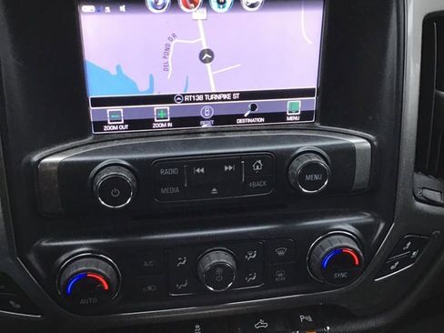 Used 2018 Chevrolet Silverado 1500 LTZ w/ LTZ Plus Package image 10