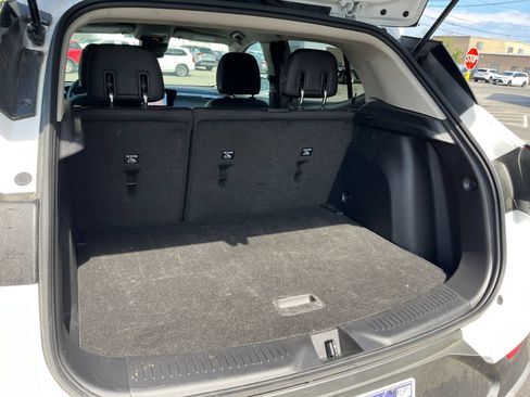 Used 2025 Buick Encore GX Preferred FWD image 31