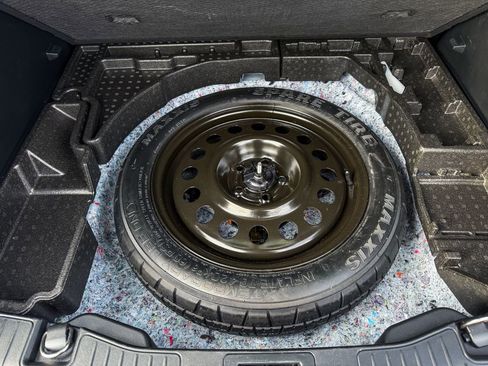 Used 2023 Ford Escape ST-Line image 36