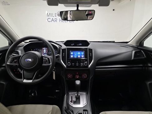 Used 2019 Subaru Impreza 2.0i Premium image 4