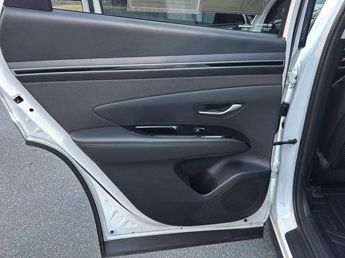 Used 2023 Hyundai Tucson SEL image 15