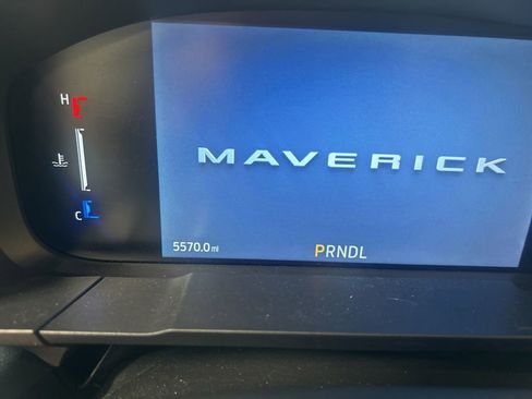 Used 2025 Ford Maverick XLT w/ Equipment Group 302A AWD/4WD image 4