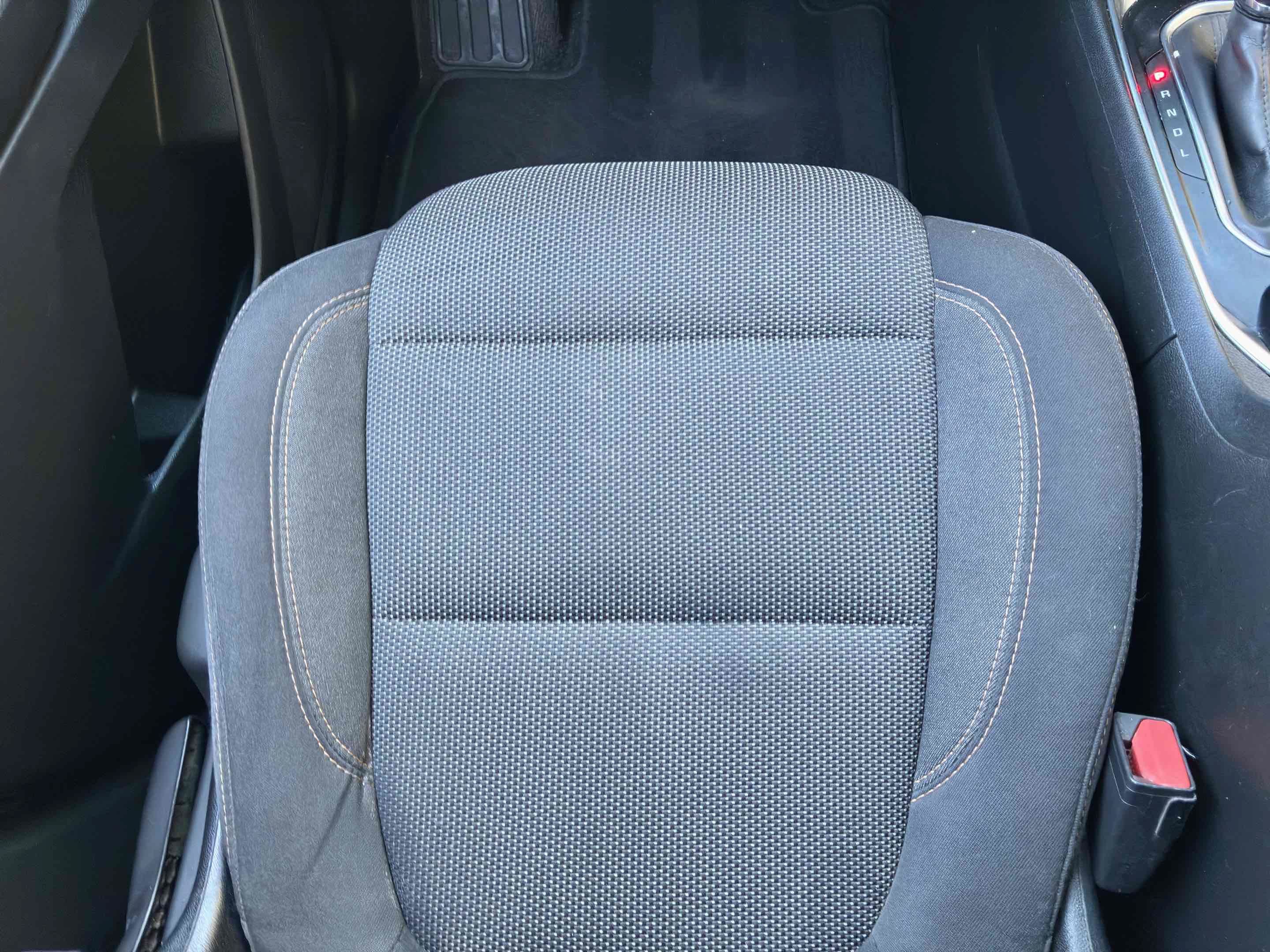 Used 2019 Chevrolet Traverse LS FWD image 39