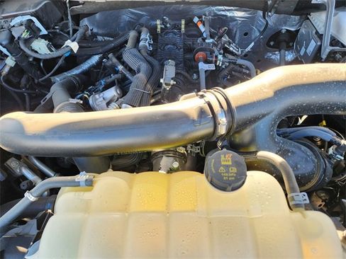 Used 2025 Ford F150 Lariat w/ Equipment Group 502A High image 29