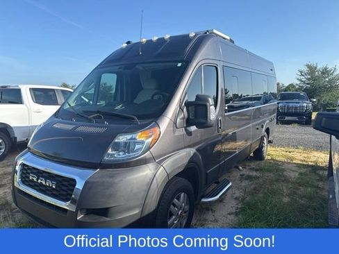 Used 2021 RAM ProMaster 3500 w/ Convenience Group FWD image 2