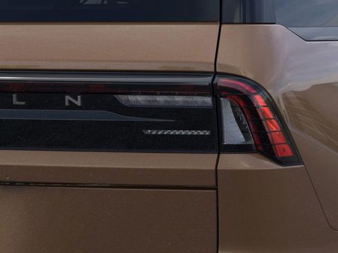 New 2026 Lincoln Navigator Black Label w/ Black Label Special Edition AWD/4WD image 22