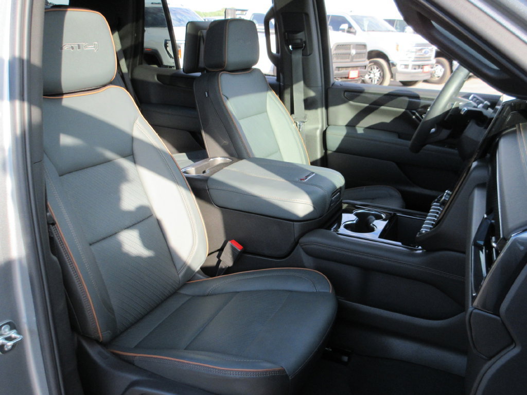 Certified 2026 GMC Yukon AT4 w/ AT4 Premium Plus Package AWD/4WD image 28