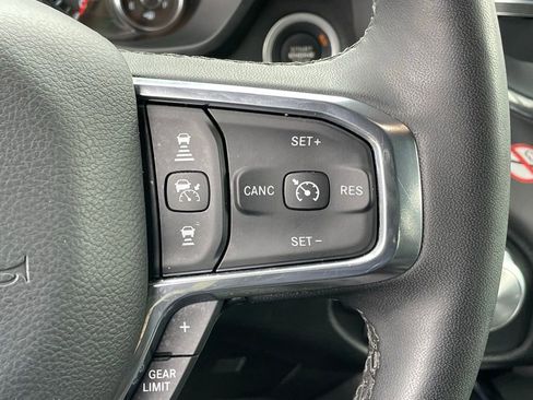 Used 2025 RAM 1500 Laramie image 22